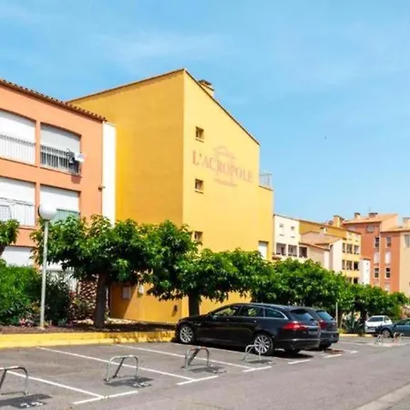 A 100m De La A3, Rez-de-chaussee Appartement *