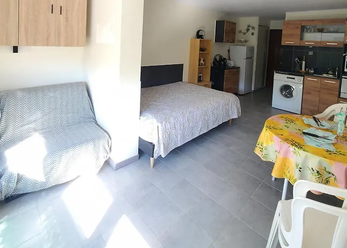 アパート A 100m De La A3, Rez-de-chaussee *